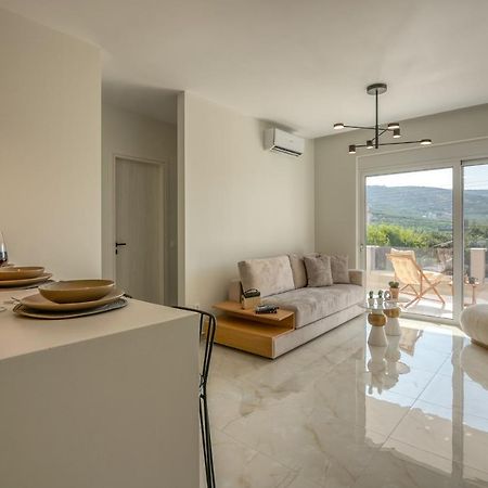 Villenia Luxury Apartments Kíssamos Eksteriør billede
